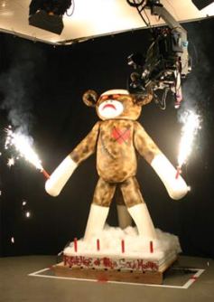 Confetti Cakes won the first Extreme Cakes Challenge with this 6-foot tall sock monkey, complete with smoking ears, laser eyes, and sparklers.